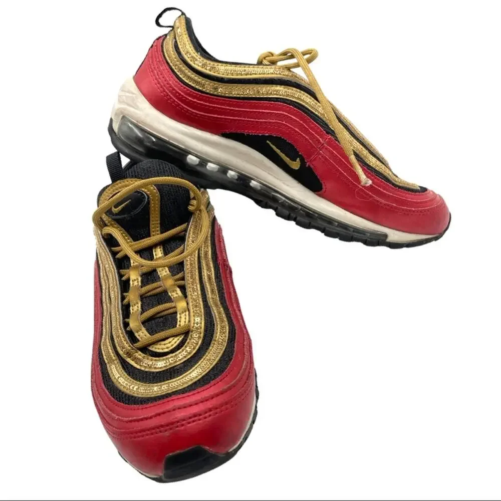 NIKE WOMENS AIR MAX 97 RED METALLIC GOLD SEQUIN SIZE 8.5  CT1148 600